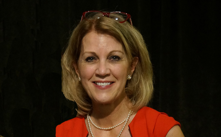Jennifer Lahl