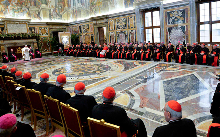 El Papa Francisco, durante su discurso, el pasado lunes, a la Curia romana