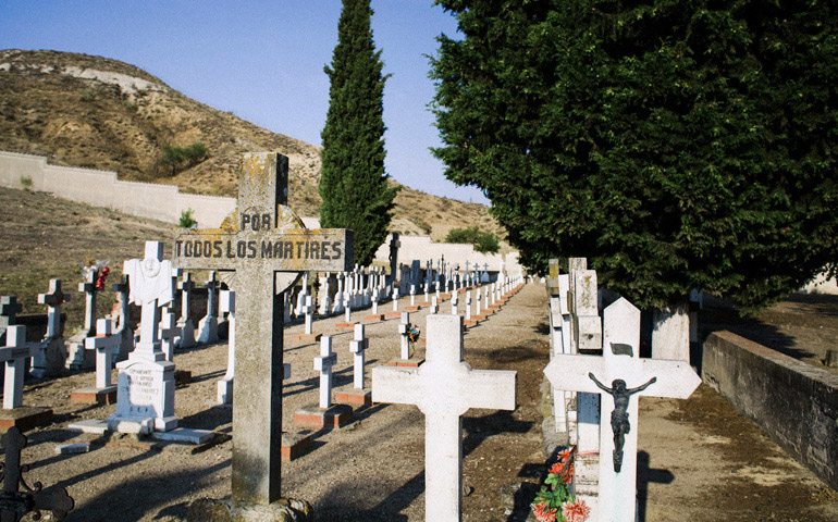 134 mártires están enterrados en el cementerio de Paracuellos del Jarama