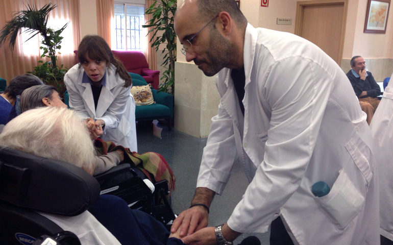 Voluntarios de la Delegación de Pastoral de la Salud en el Centro de Humanización de la Salud, de los Camilos