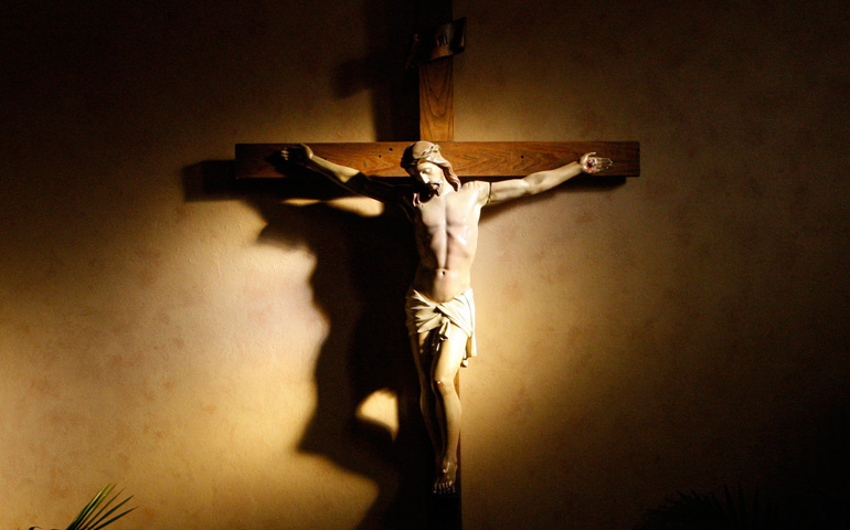 Foto de recurso de un crucifijo