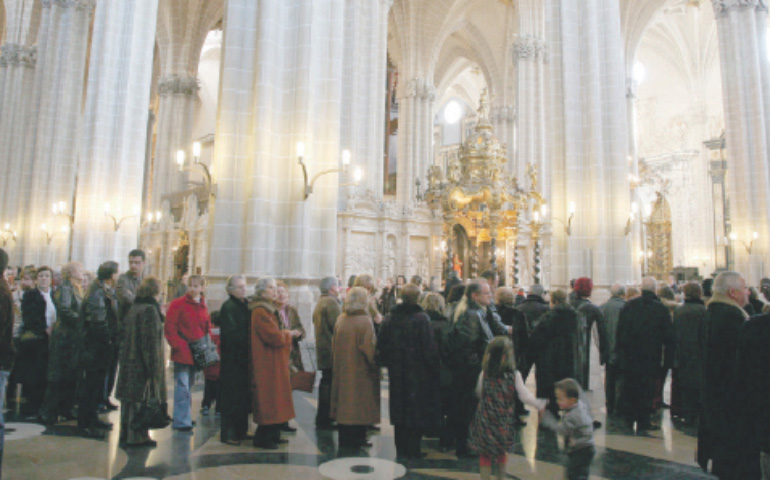 Imagen del interior de la catedral del Salvador, la Seo de Zaragoza