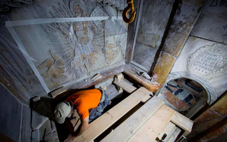 Trabajos de restauración en el Santo Sepulcro