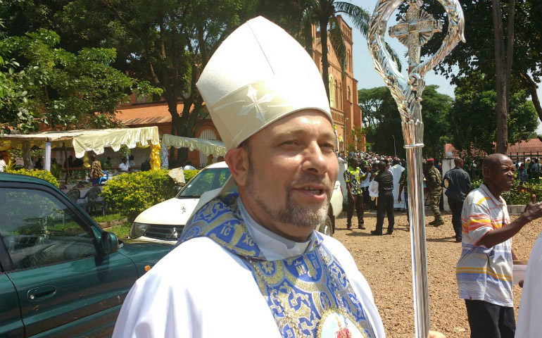 El comboniano Jesús Ruiz Molina tras ser ordenado obispo el pasado domingo en Bangui, en República Centroafricana