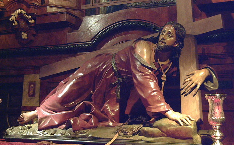 'Cristo con la Cruz a cuestas', de Nicola Fumo