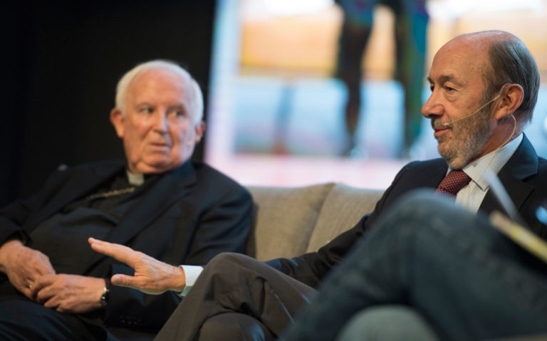 El cardenal Antonio Cañizares junto al socialista Alfredo Pérez Rubalcaba