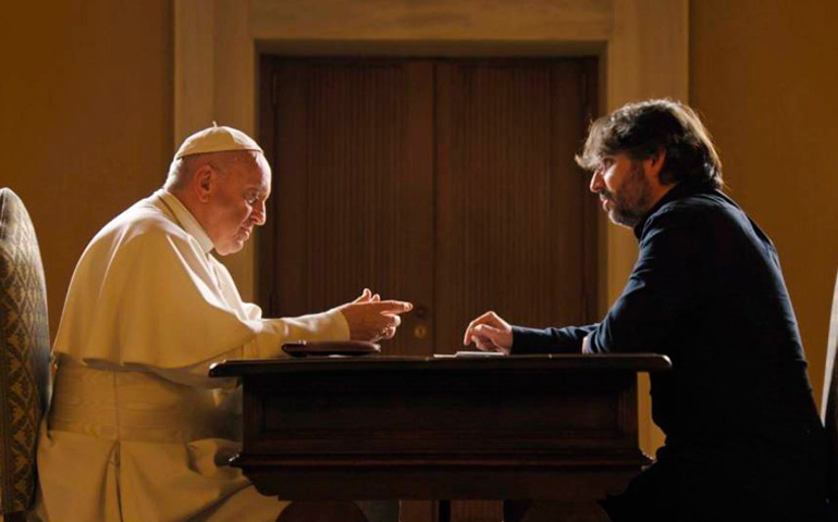 El Papa Francisco durante la entrevista con Jordi Évole