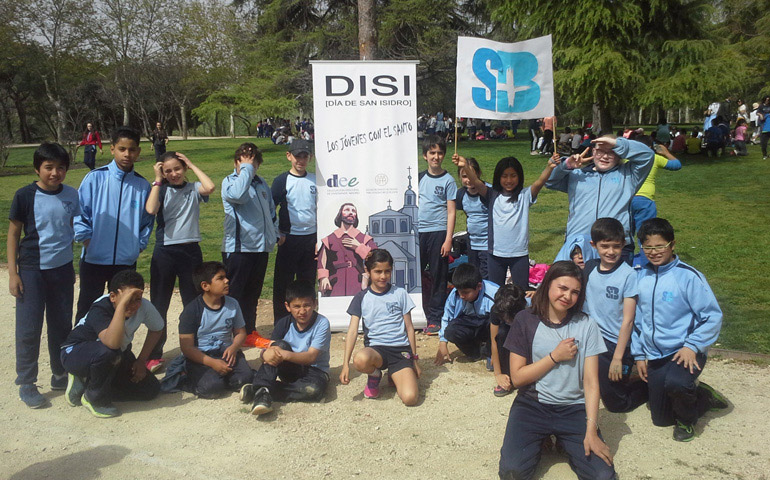 Celebración intercentros del Día de San Isidro