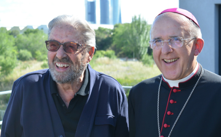 Carlos Osoro con el padre Jaime Garralda