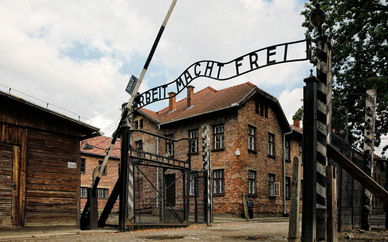 Puerta de entrada de Auschwitz I