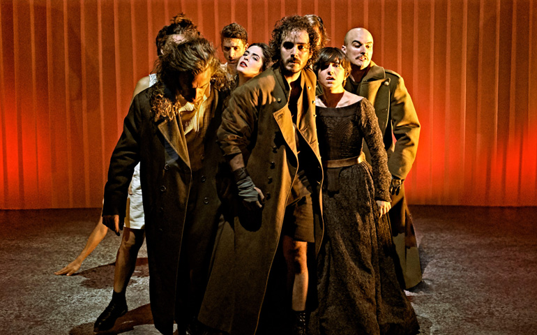 Un momento de la representación de la obra 'La vida es sueño', interpretado por la Joven Compañía Nacional de Teatro Clásico