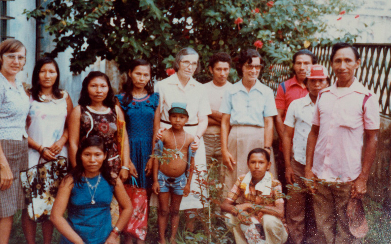 Cleusa con los pueblos apurinãs