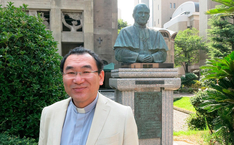 Isao Kikuchi, arzobispo de Tokio, en Hiroshima, en agosto de 2015