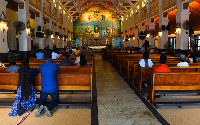 Iglesia de San Antonio de Colombo (Sri Lanka), seis meses después de un atentado suicida en la Eucaristía del Domingo de Resurrección