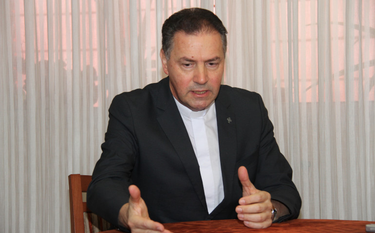 Ángel Fernández Artime, durante una entrevista con ‘Alfa y Omega’