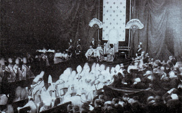 El Papa Benedicto XV durante la canonización de la santa francesa