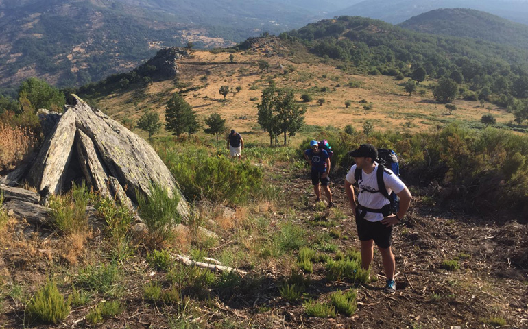 Seminaristas de Madrid y Granada probaron a recorrer el Camino del Anillo el año pasado