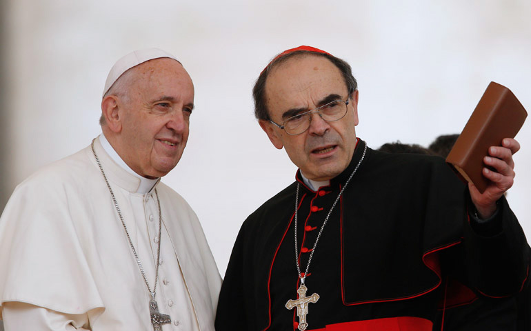 El Papa Francisco con Philippe Barbarin