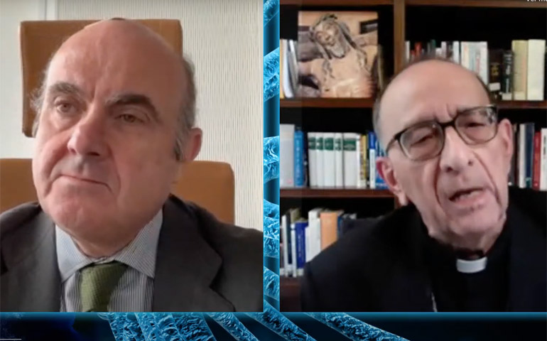 Luis de Guindos y Juan José Omella