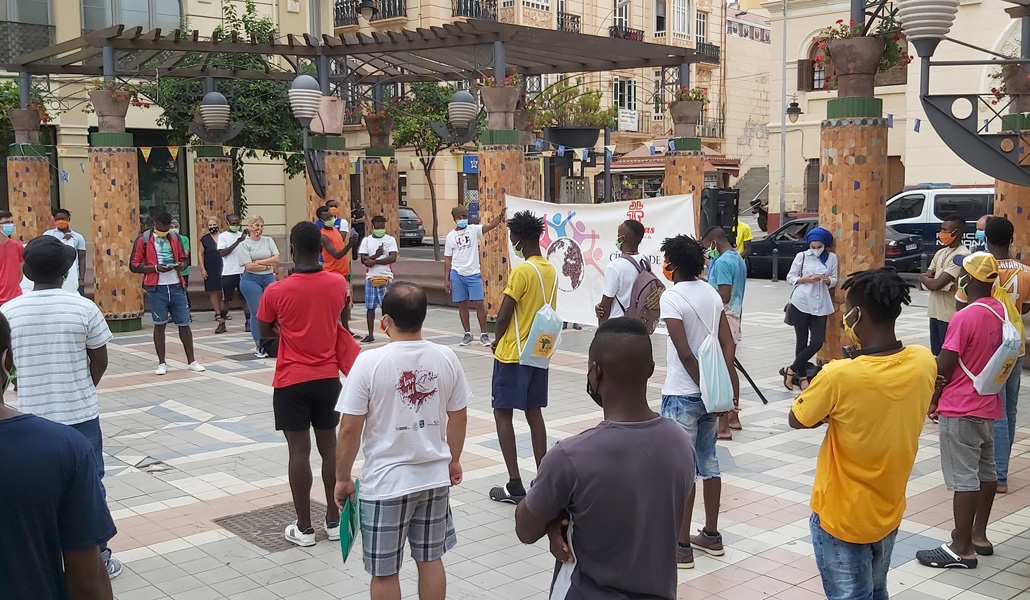 El miércoles 16 tuvo lugar en Melilla un Círculo del Silencio para denunciar la situación de la frontera sur