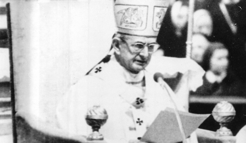 El Papa Pablo VI durante la proclamación de la santa como doctora de la Iglesia