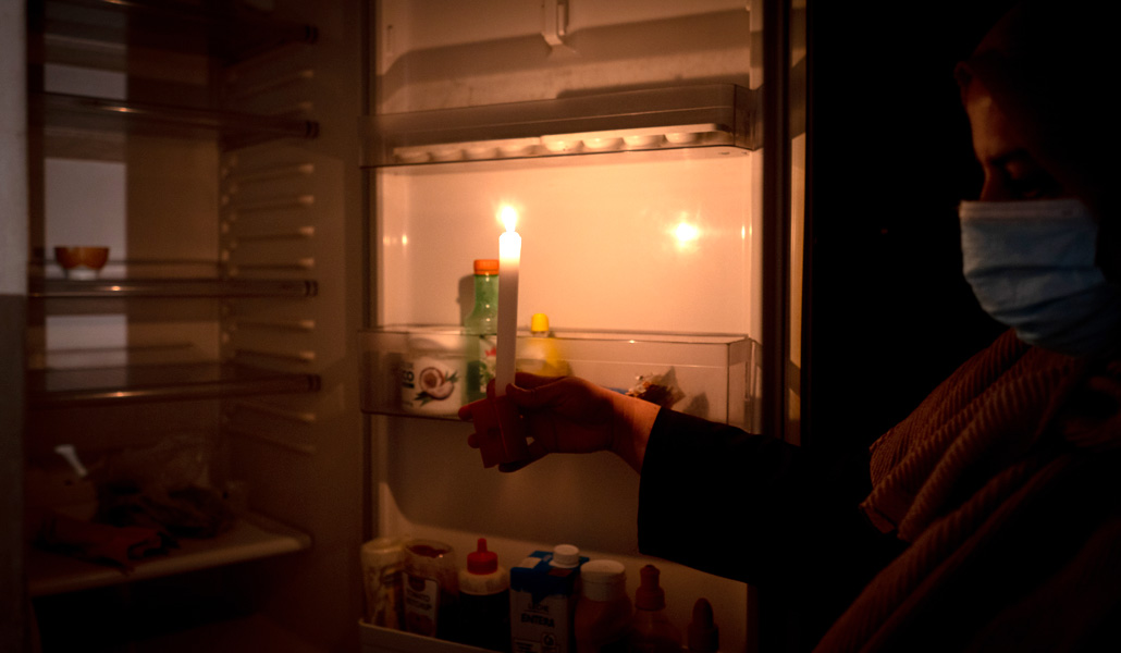 Los sectores 5 y 6 de la Cañada Real llevan sin luz desde el 2 de octubre