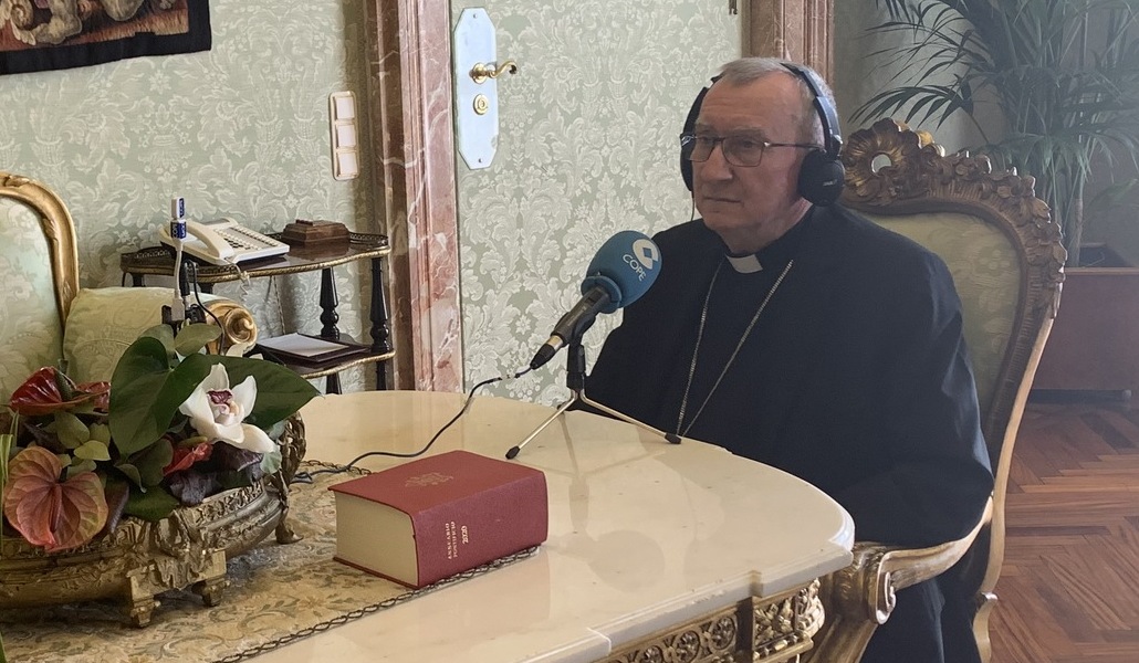 Parolin con el micrófono de COPE