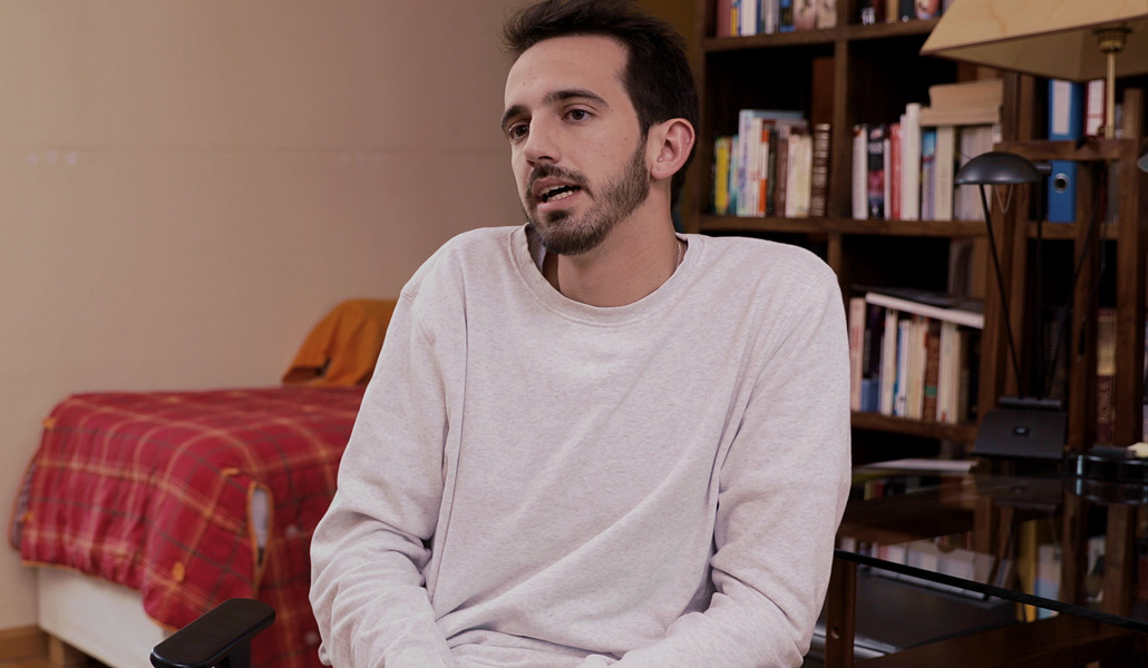 Carlos Giménez, seminarista de Madrid, es uno de los protagonistas de 'Vivo'