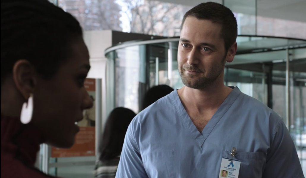 El doctor Max Goodwin, interpretado por Ryan Eggold