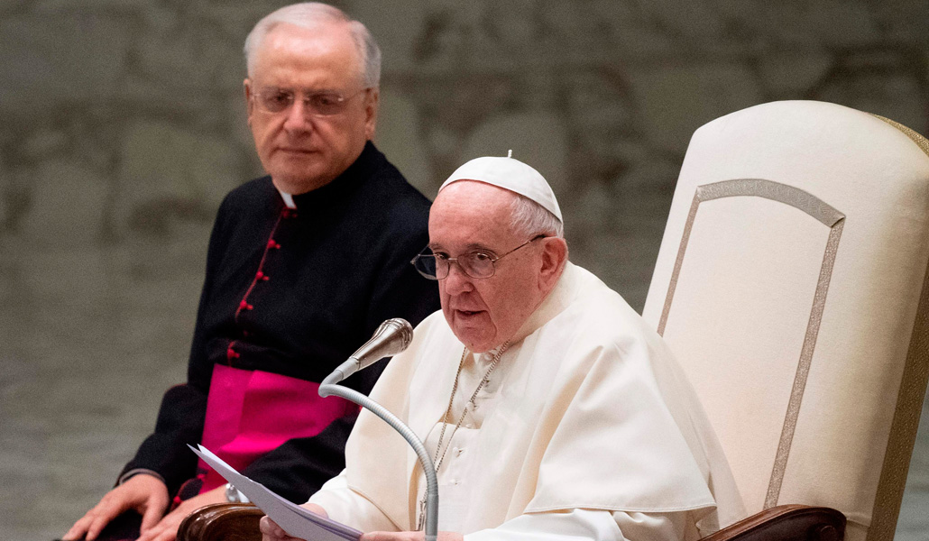 El Papa Francisco imparte la catequesis en el Aula Pablo VI