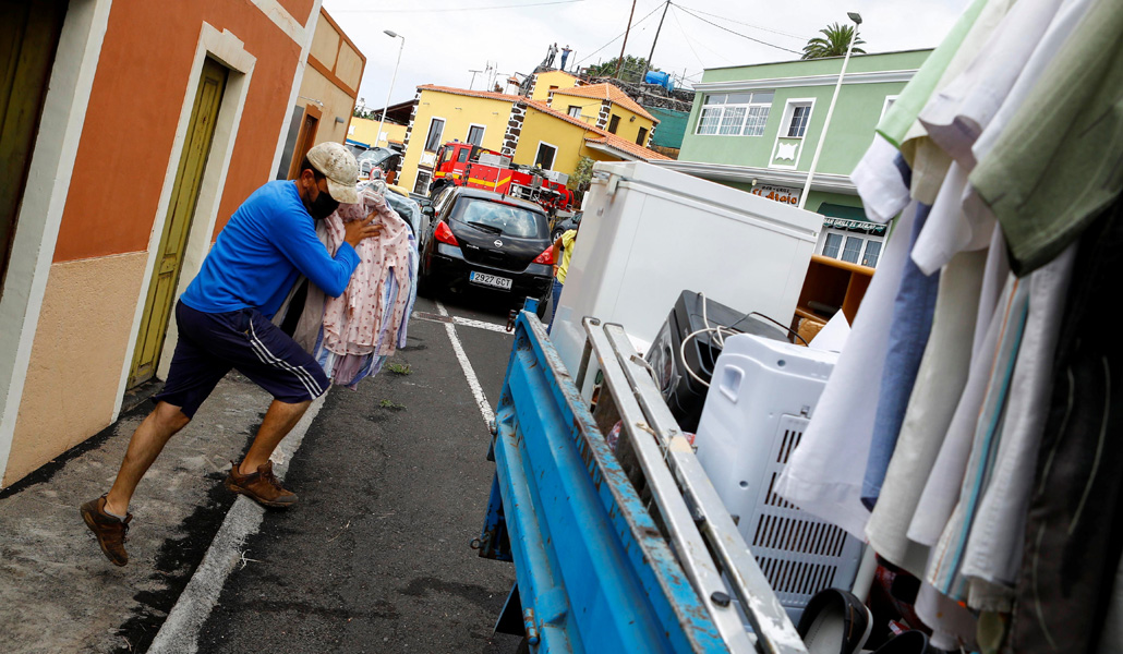 Vecinos de La Palma desalojados