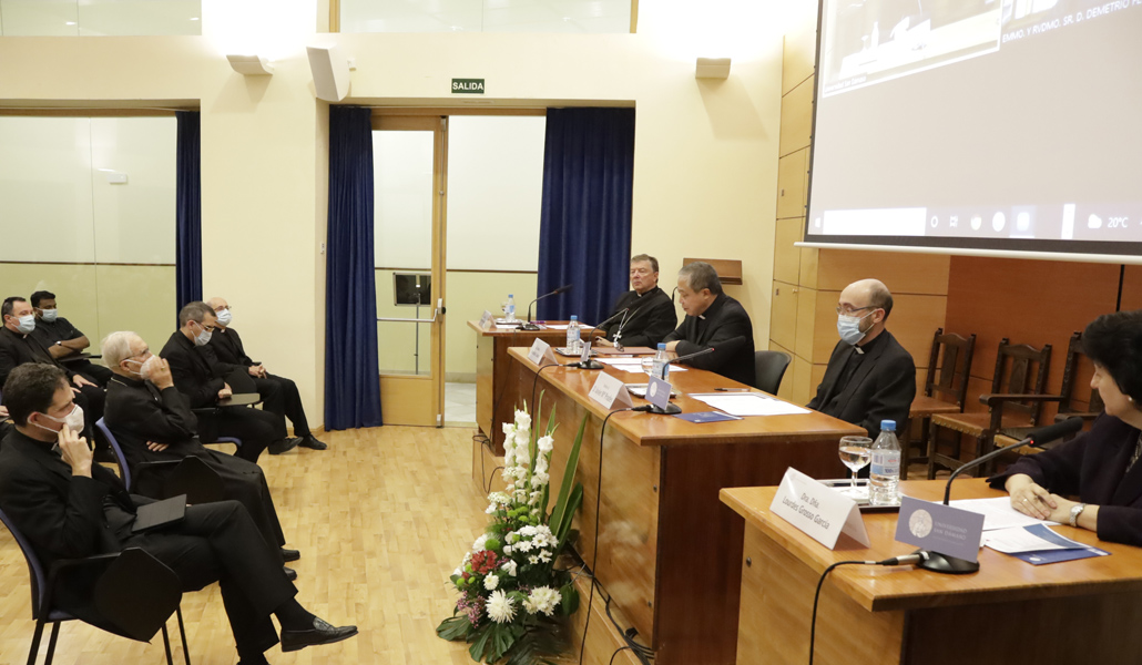Curso sobre santidad en San Dámaso