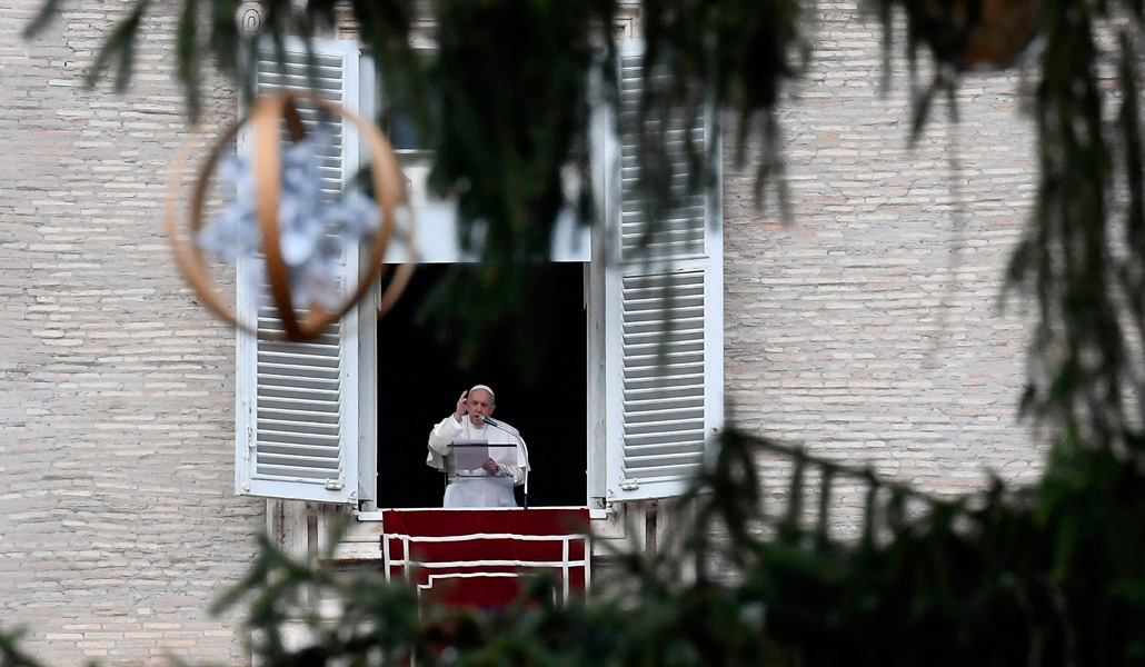 El Papa en el rezo del ángelus, en una imagen de archivo