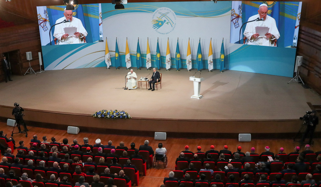 Encuentro con las autoridades de Kazajistán