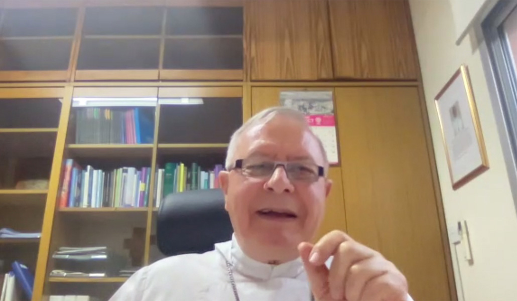 Paul Hinder, durante el encuentro con Ayuda a la Iglesia Necesitada