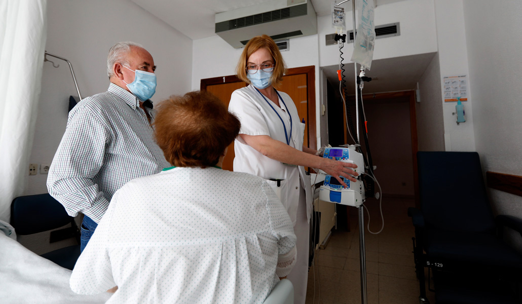 Paciente de cuidados paliativos en el Hospital Reina Sofía, de Córdoba