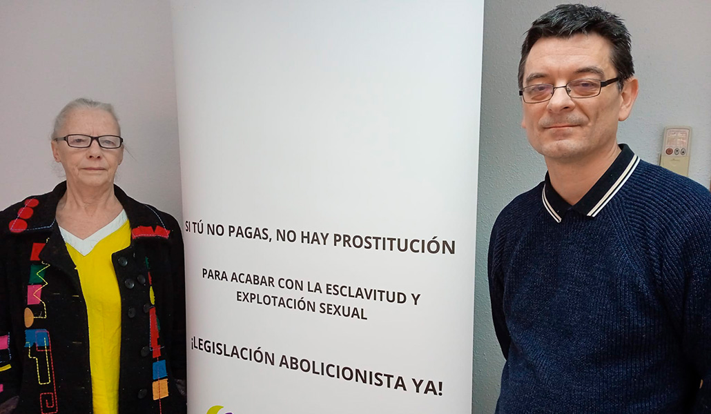 El experto y la superviviente aseguran que no hay un perfil fijo de clientes de prostitución, pero la mayoría están casados
