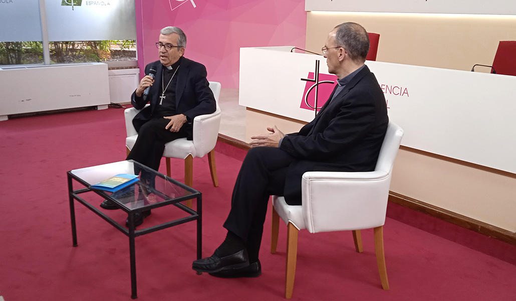 Luis Argüello durante la presentación del nuevo servicio para las vocaciones de los obispos españoles