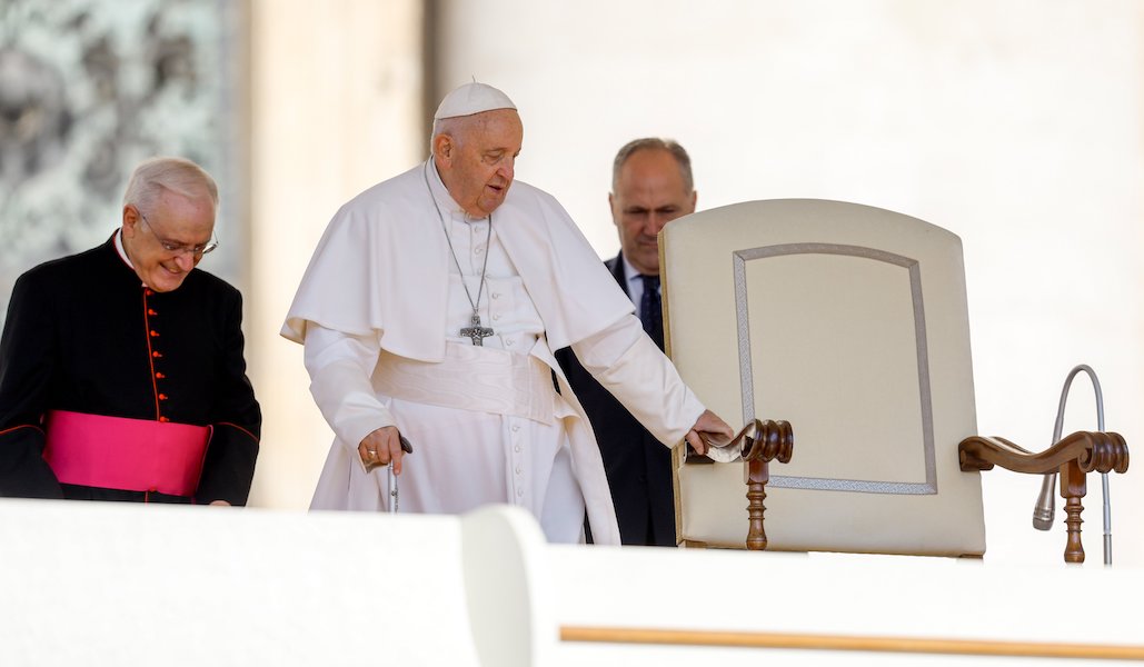 El Papa Francisco llega este miércoles a la audiencia general en la plaza de San Pedro