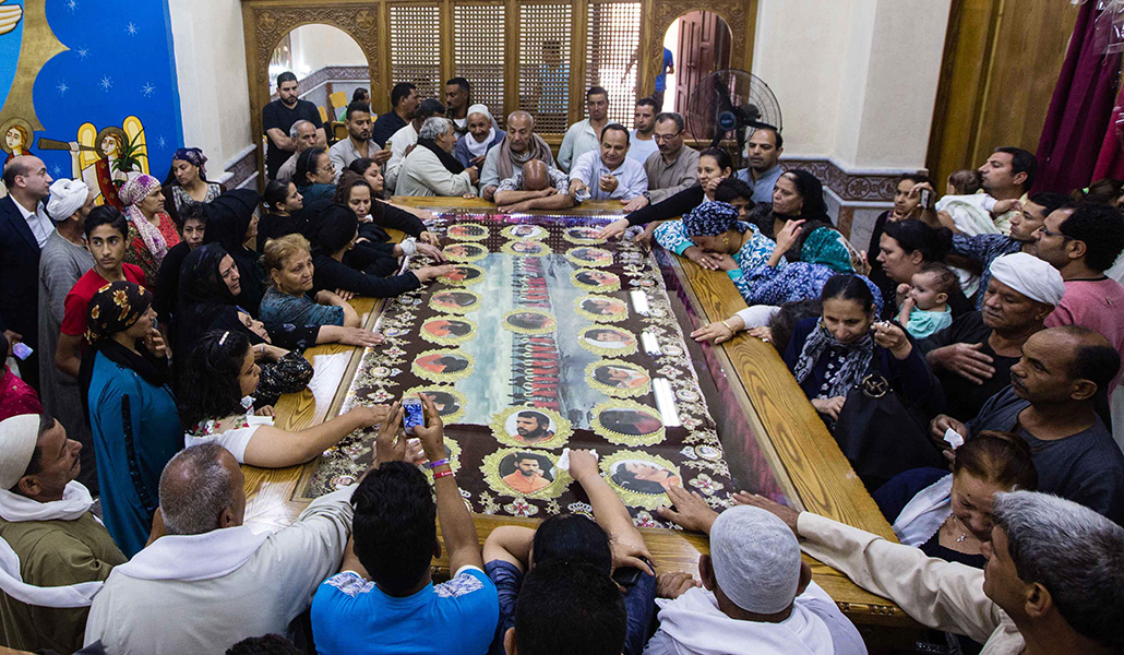 Funeral por los coptos asesinados, celebrado en Egipto en 2018