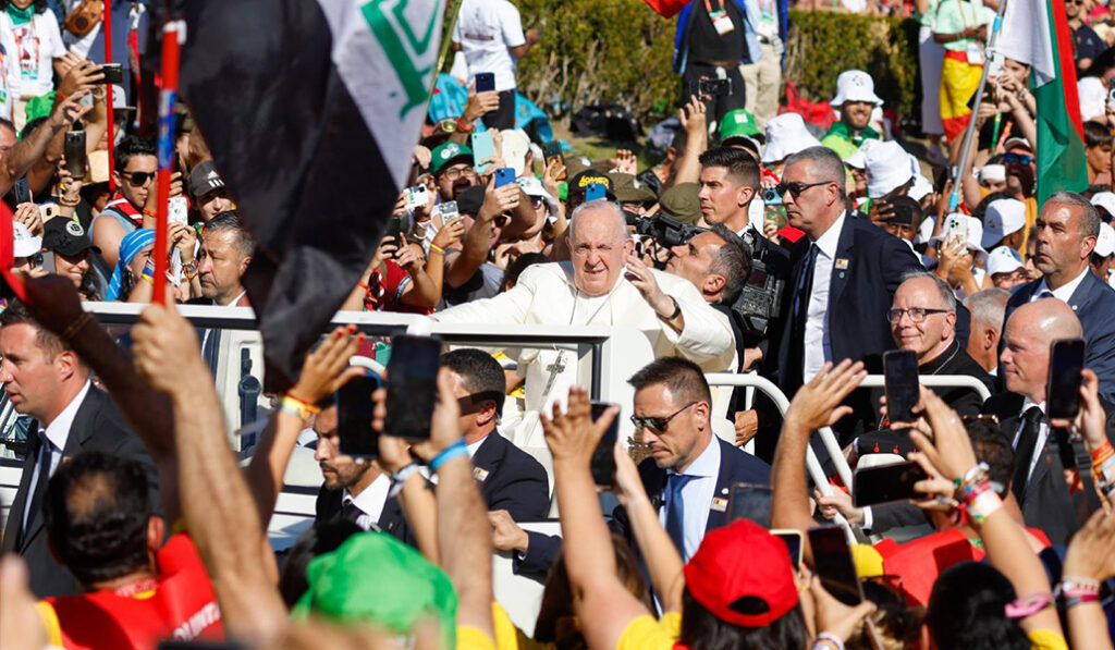 JMJ Lisboa Papa Francisco papamóvil