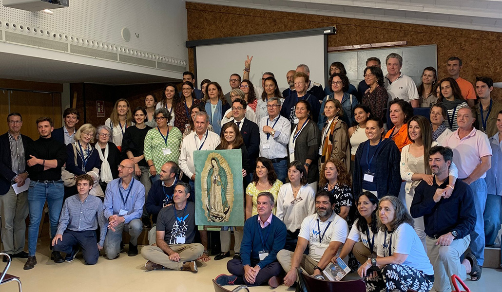 Foto de grupo del congreso de 40 Días por la Vida