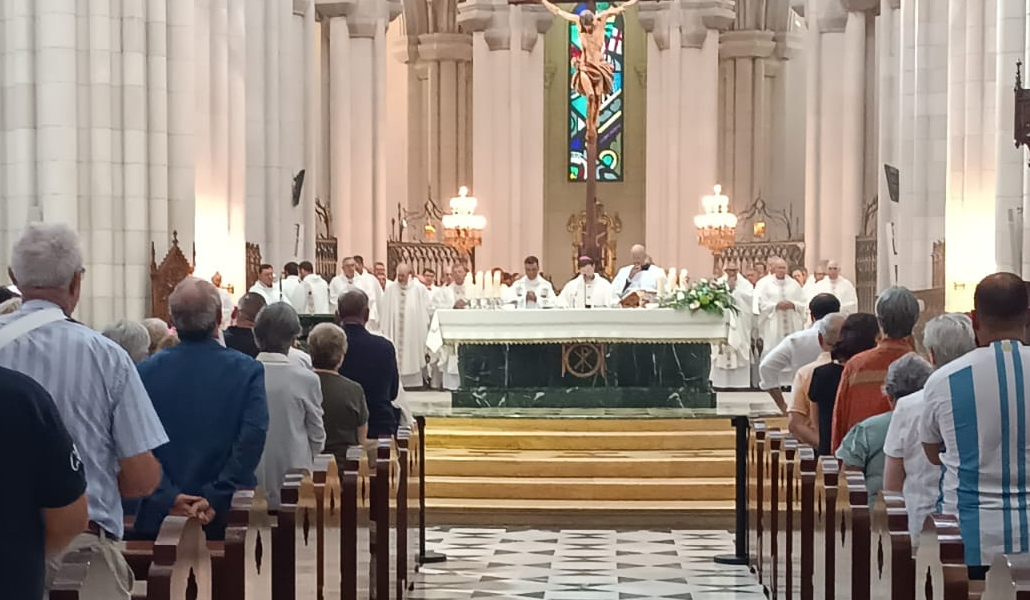 Misa en la Catedral de la Almudena