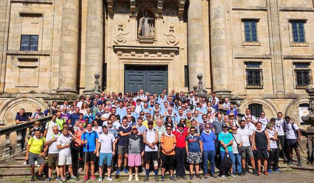 Grupo de presos peregrinos en Santiago
