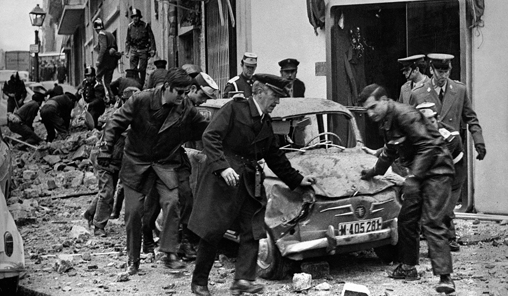 Atentado con bomba en el que murió el presidente del Gobierno Luis Carrero Blanco, el 20 de diciembre de 1973
