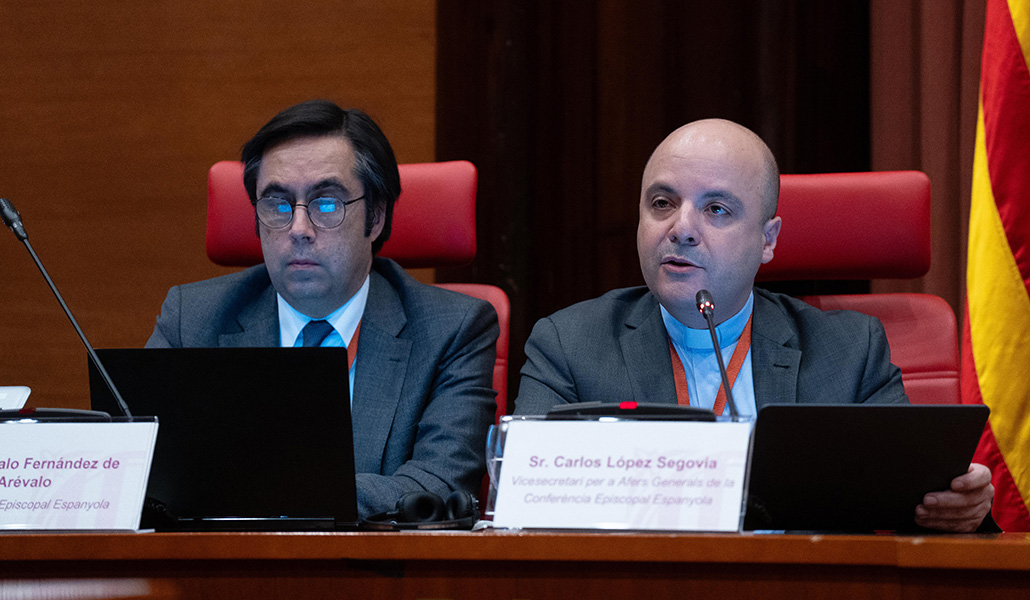 López Segovia durante su intervención en el Parlamento de Cataluña