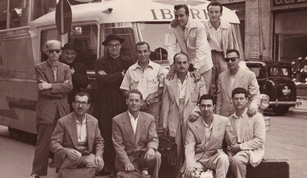 Equipo que dio el primer cursillo de cristiandad fuera de Mallorca, en Liria (Valencia) en agosto de 1953