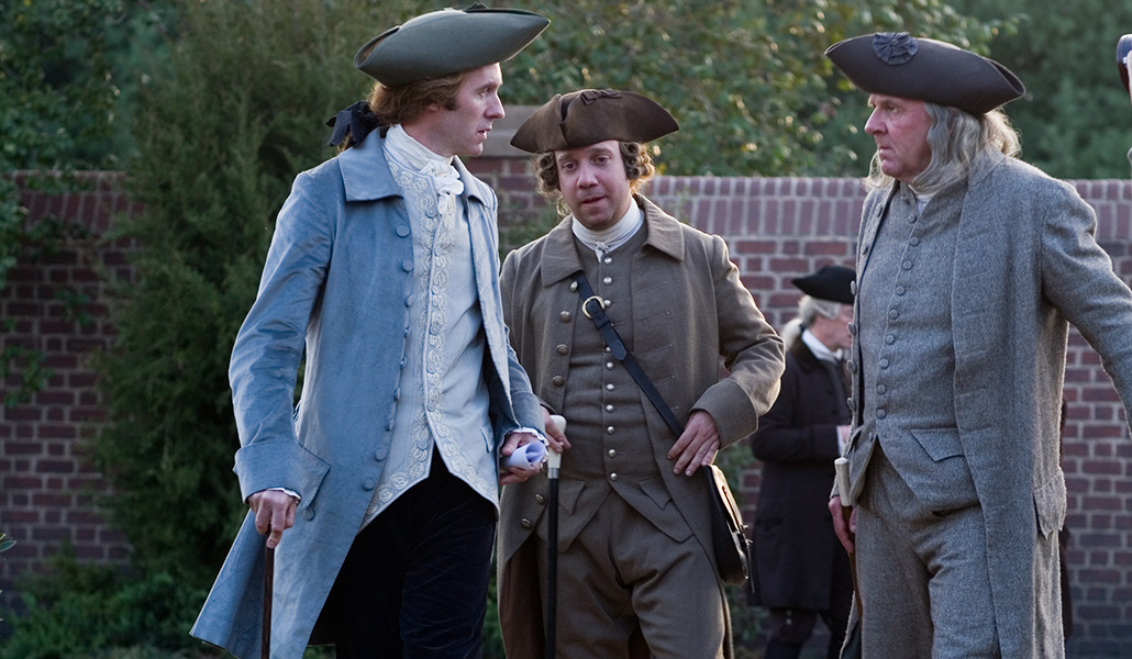 Paul Giamatti y Tom Wilkinson en el segundo episodio de la serie