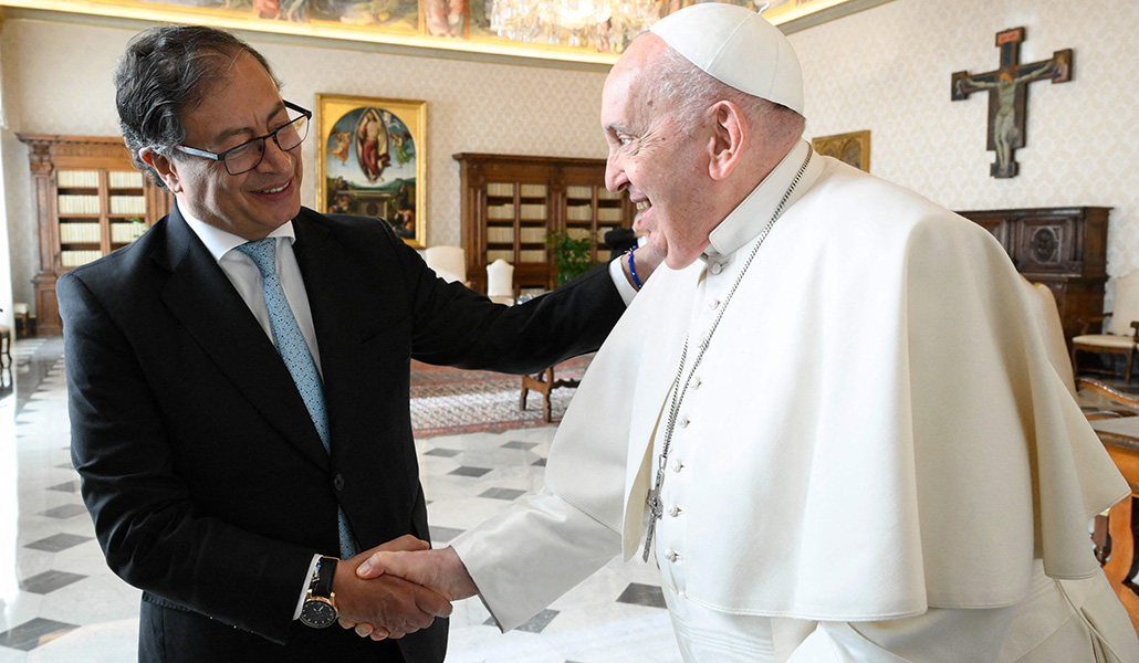 El Papa recibe en audiencia al presidente de Colombia