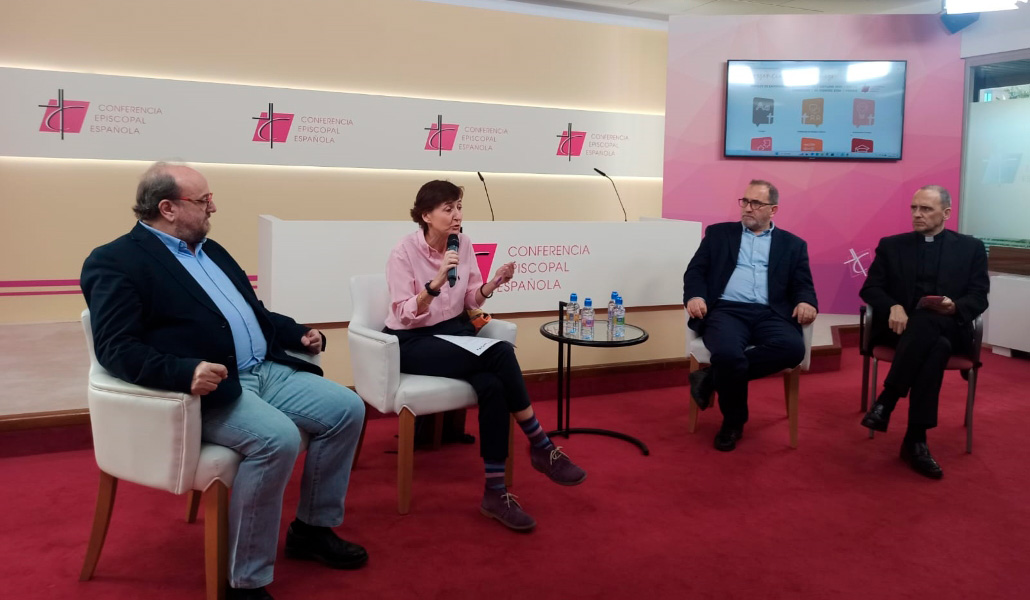 Un momento de la presentación del congreso 'La Iglesia en la Educación: presencia y compromiso'
